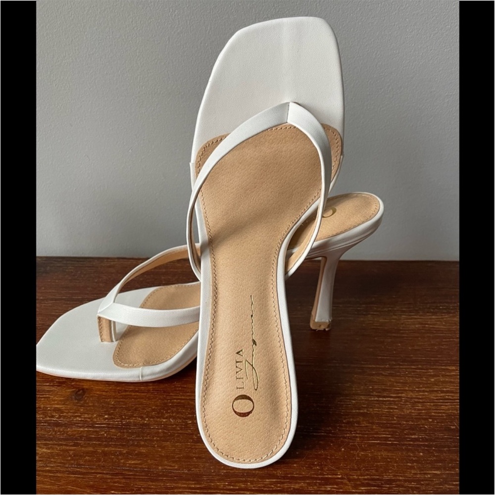 Olivia Ferguson Open Toe Heels white 9‎
